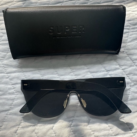 RetroSuperFuture Tuttolente Zizza Rimless Single Bridge Black Shades